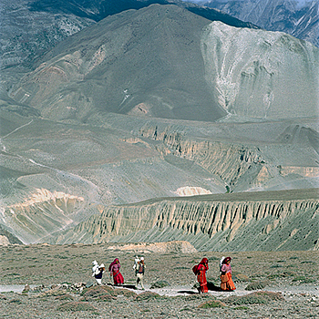 ON THE ROAD TO MUCKTINATH, Nepal, Photo by Dennis Kohn